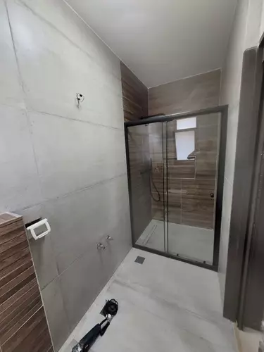 שיפוץ מקלחון בדירה 2